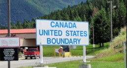 Canadian immigration officials have asked for help and co-operation with their US counterparts to deter illegal border crossings.